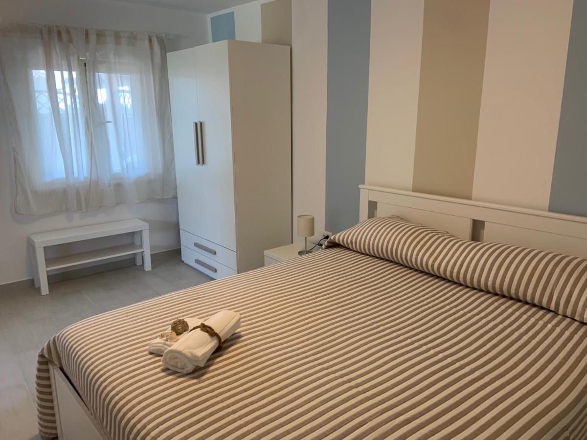 Edoardo E Franca Apartment มินตูร์โน ภายนอก รูปภาพ
