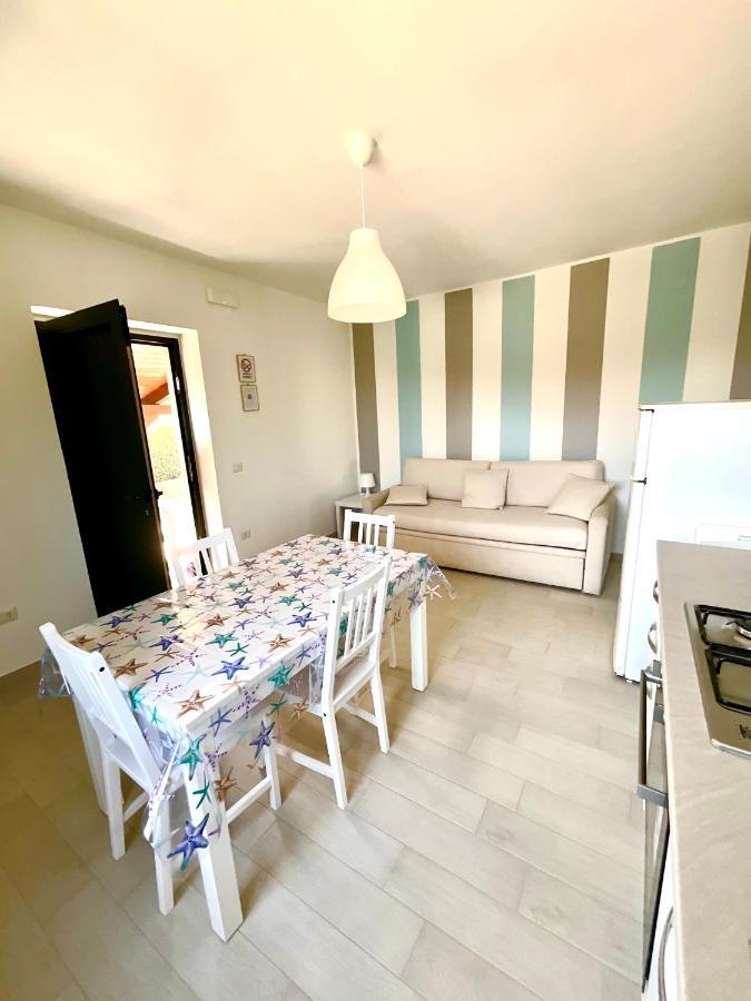 Edoardo E Franca Apartment มินตูร์โน ภายนอก รูปภาพ